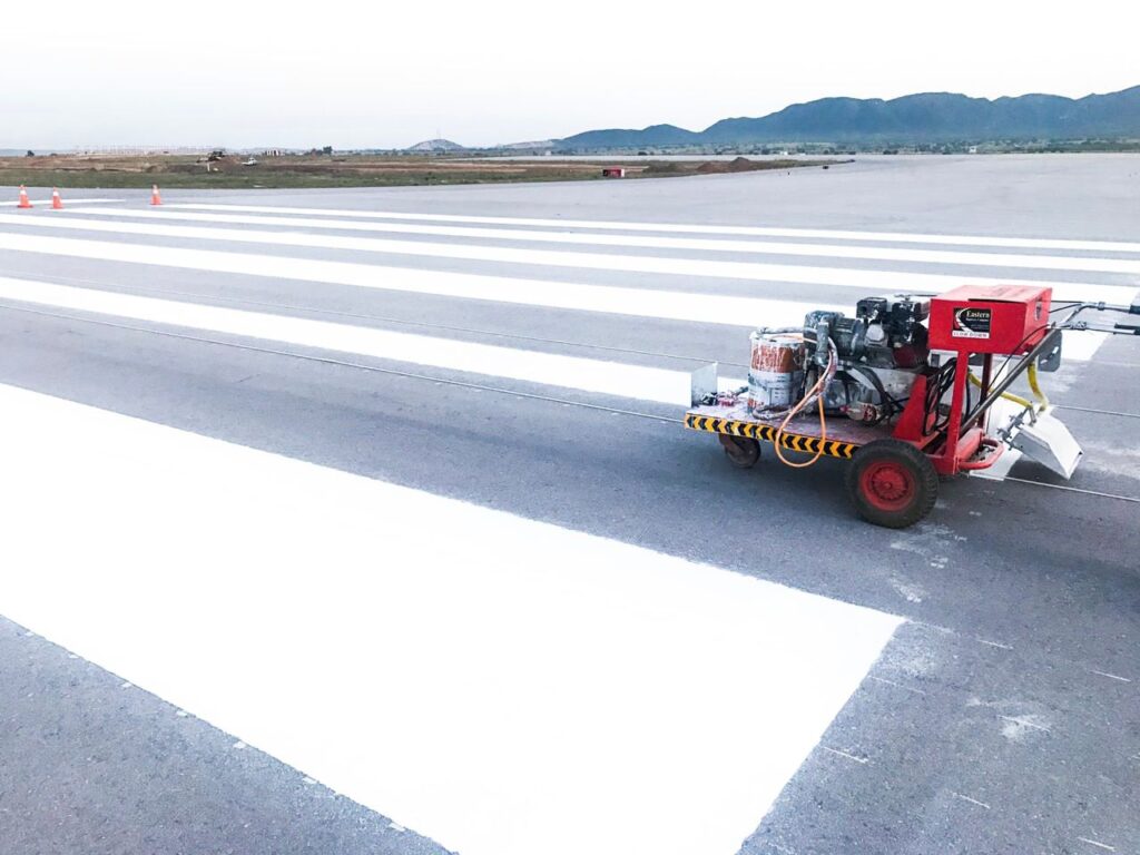 roadex water based runway marking paint